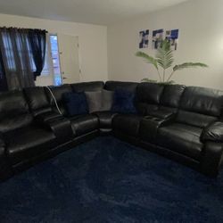 Black Leather 5seating Sectional w/ Reclining End Chairs