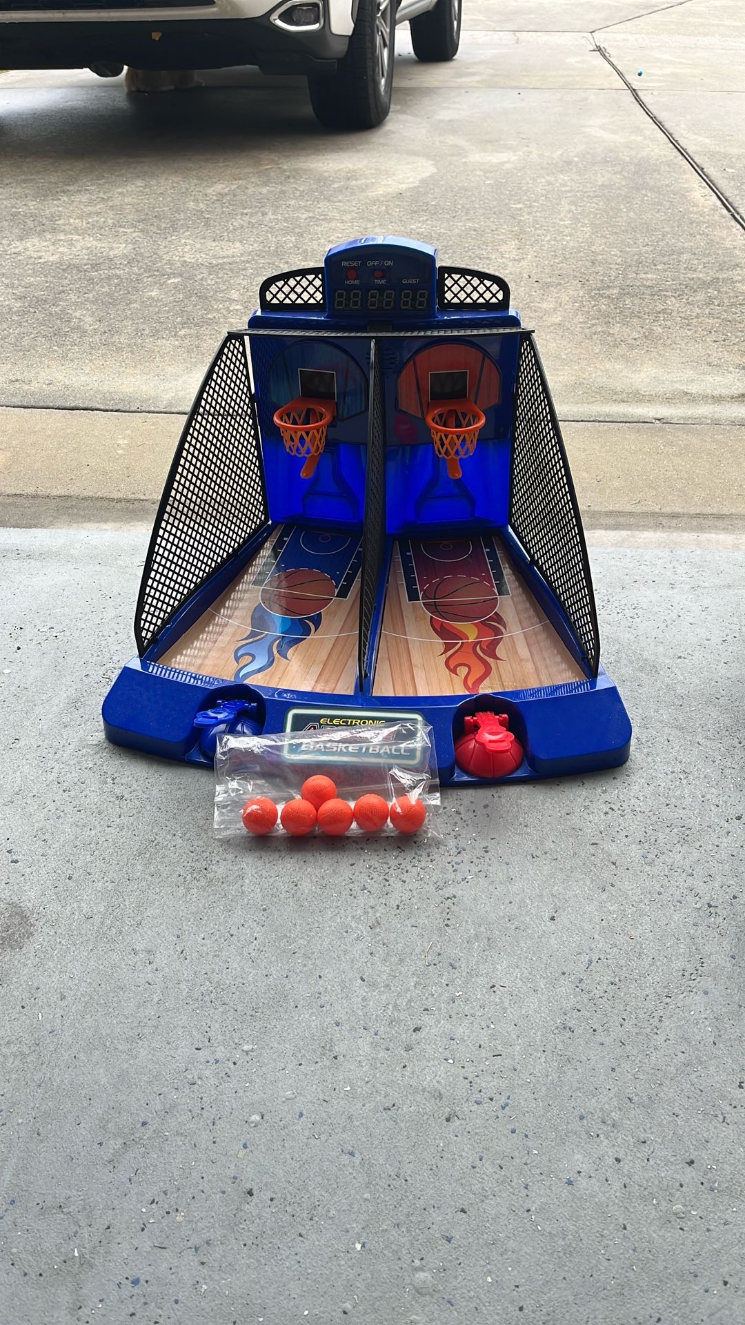 Table Top Basketball Game