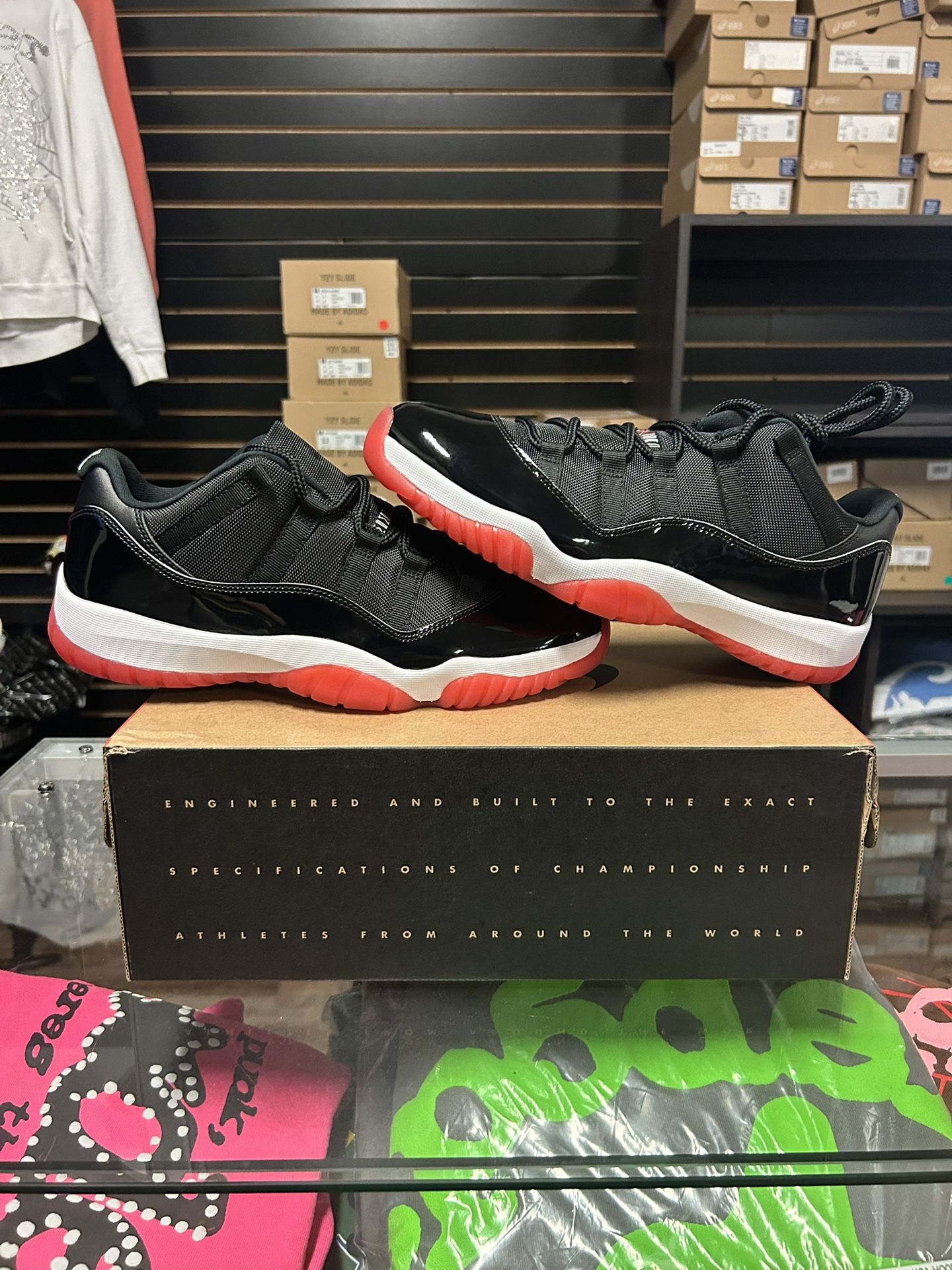 Jordan 11 Bred Low Size 11
