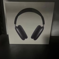 Airpod Maxes