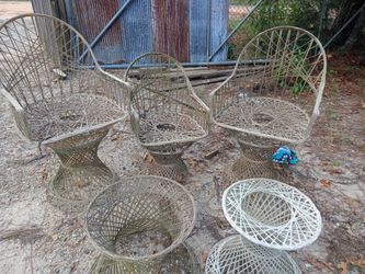 Vintage MCM Spun Fiberglass Patio Set -