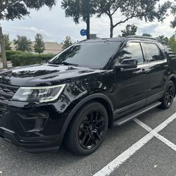 2019 Ford Explorer