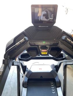 Bowflex 10 treadmill ( needs repairing )