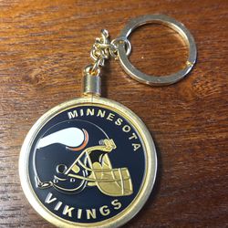Minnesota Vikings Challenge Coin Keychain 