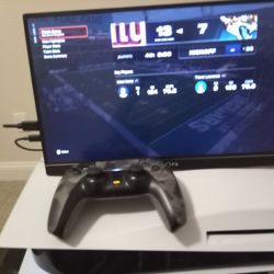 PS5 And Portable Screen + Camo Controller 