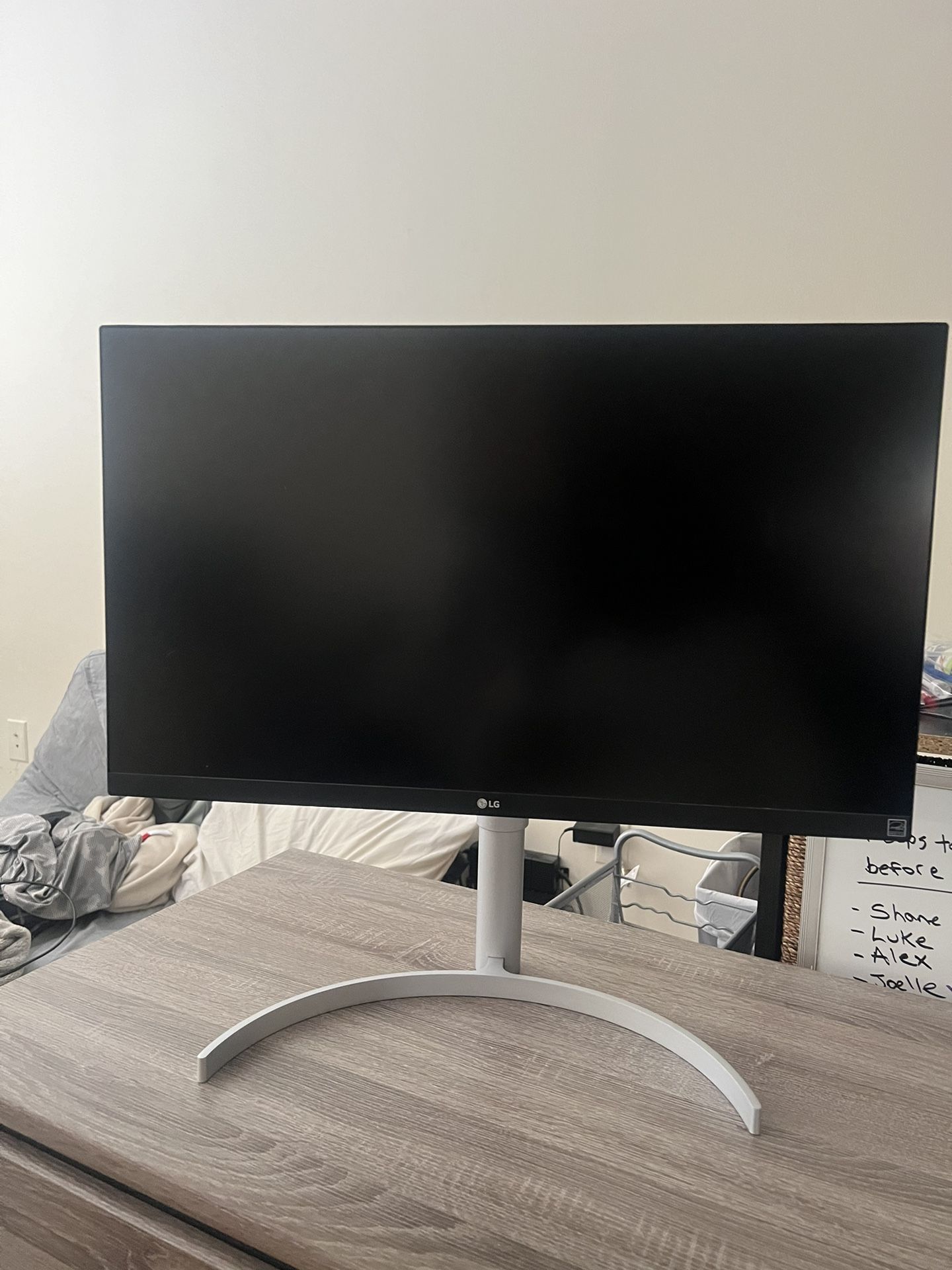 LG Computer Monitor 