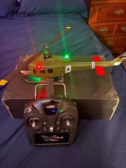 RC HELICOPTER