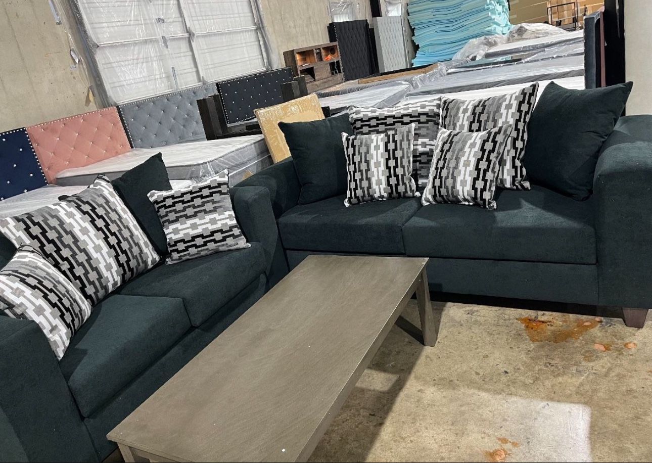 New black sofa and loveseat with free delivery