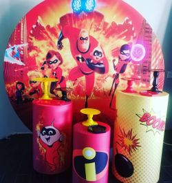 Incredibles party decor