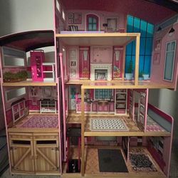 KidKraft Wooden Dollhouse Mansion