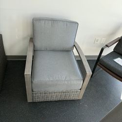 Dalton Wicker Swivel Chair 