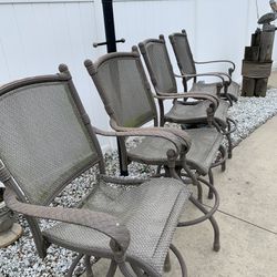 High Bar Swivel Chairs (set of 4)
