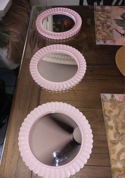 NEW!!Kids room decor 3 mirrors (pink) 10in×10in