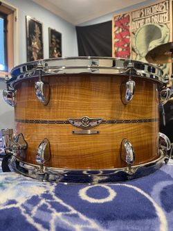 Tama Star Reserve 8x15 Olive Ash Maple/Bubinga Snare