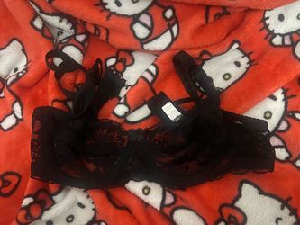 Women’s Unbranded Black bralette, size Small