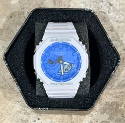 Casio White G shock with blue face