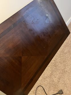 Gently Used Dining Room Table!