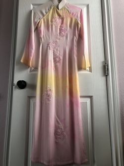 Vietnamese Tradition dress- fit size 0-4