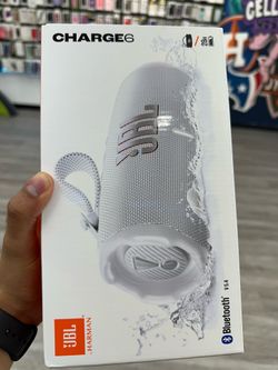 JBL Charge6