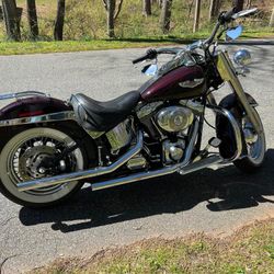 Harley Davidson Deluxe