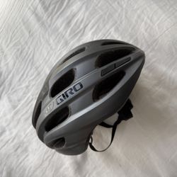 Bike helmet Giro MIPS