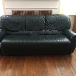 IKEA Timfors Green leather sofa in great Shape!!