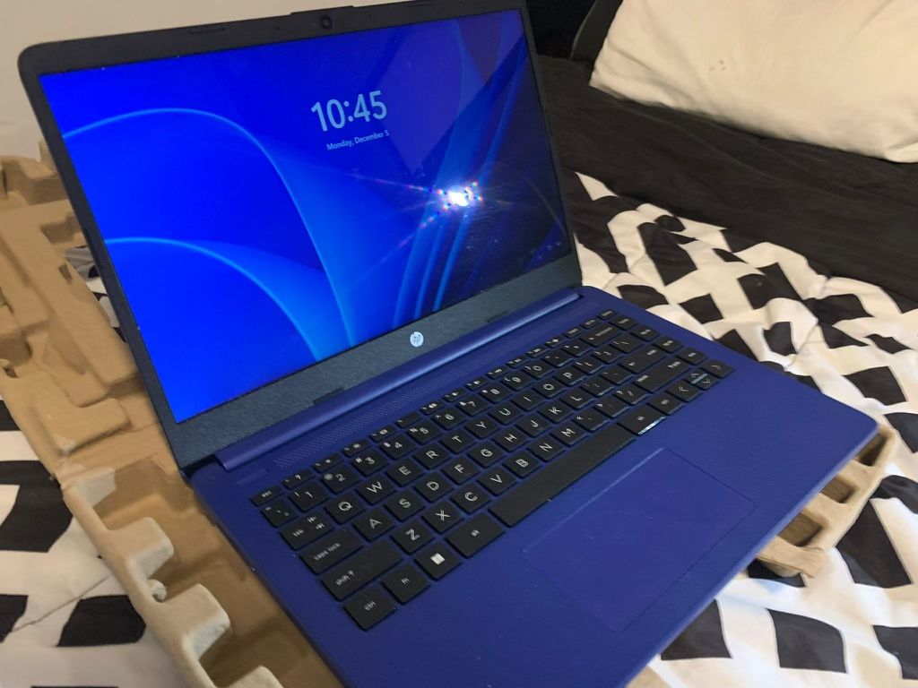 Laptop