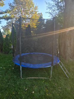 10' Trampoline