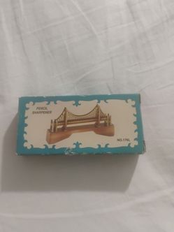 Bridge Pencil Sharpener No. 176L