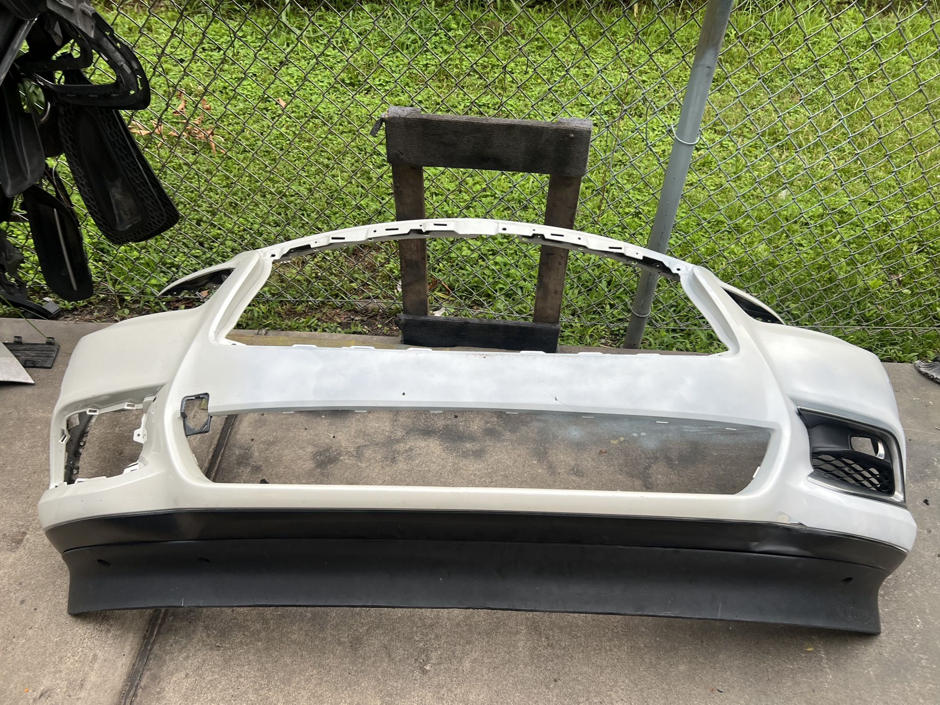 2016-2021 Infiniti QX60 Front Bumper Used Oem