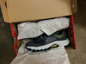 Running Shoes