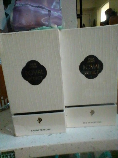 Shoes New Socksj Shirts .,,Cologne