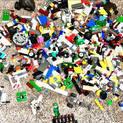 Lego Lot 8 Pounds As Shown