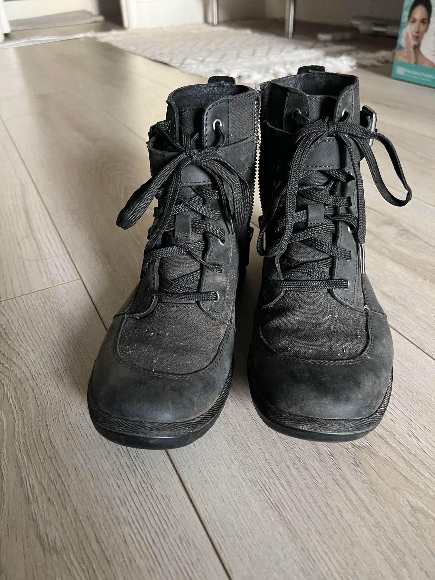 UGG Tulane Black Women’s Boot