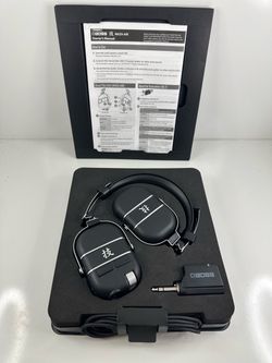 BOSS WAZA-AIR Wireless Guitar Headphones WL-T Transmitter Bluetooth New/Open Box