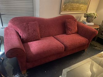 Couch And 2 Chairs 