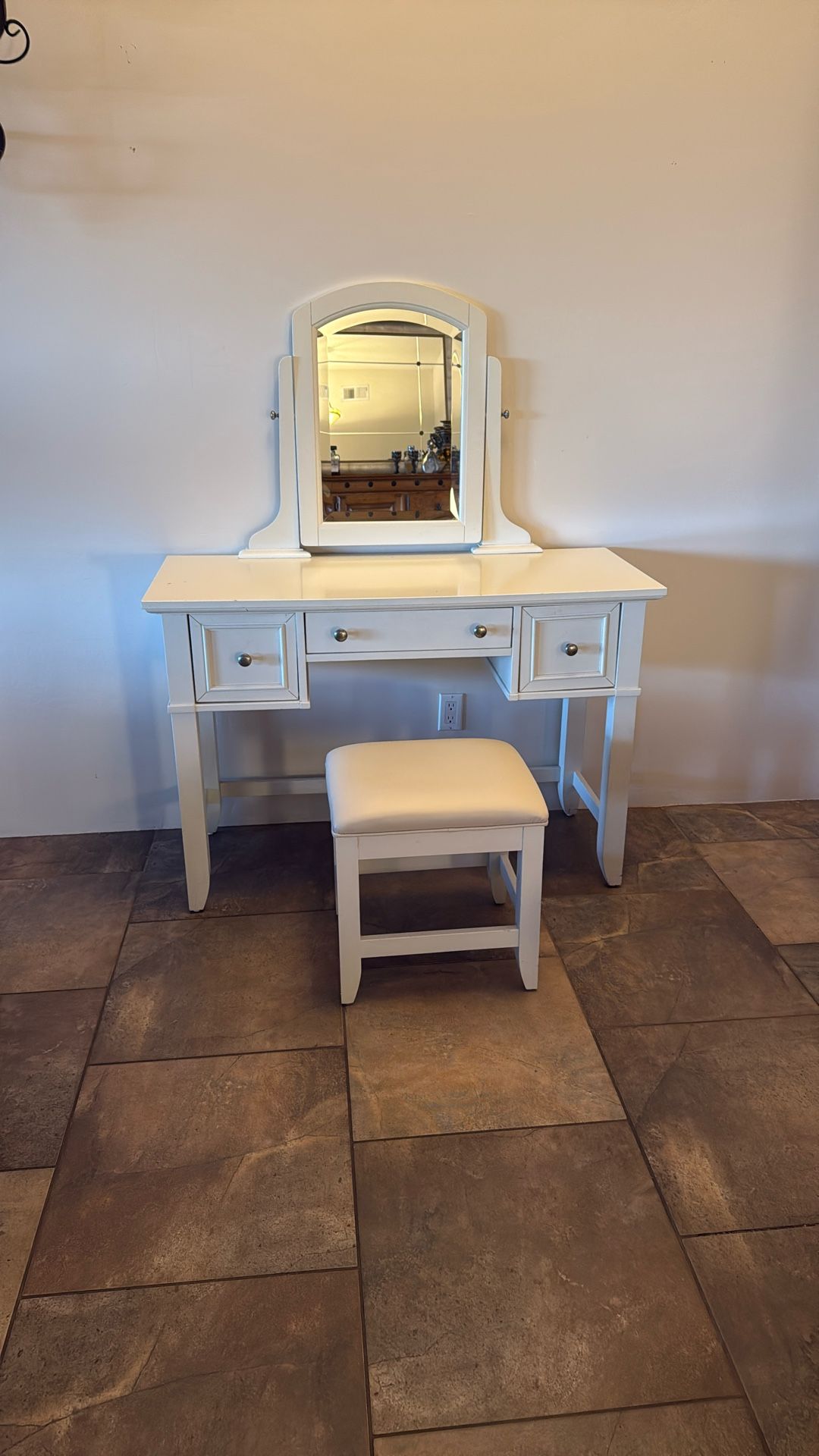 White Vanity / Desk Wood