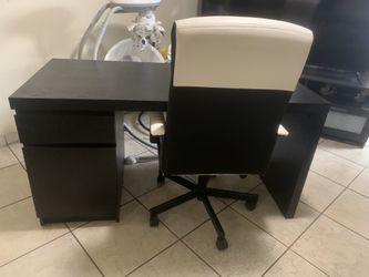 Desk