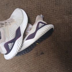 Adidas Alpha Bounce 7.5 Brand New 