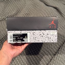 Jordan 4 Retro 6.5Y/8W