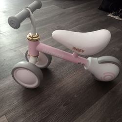 ayeku tricycle for very young child
