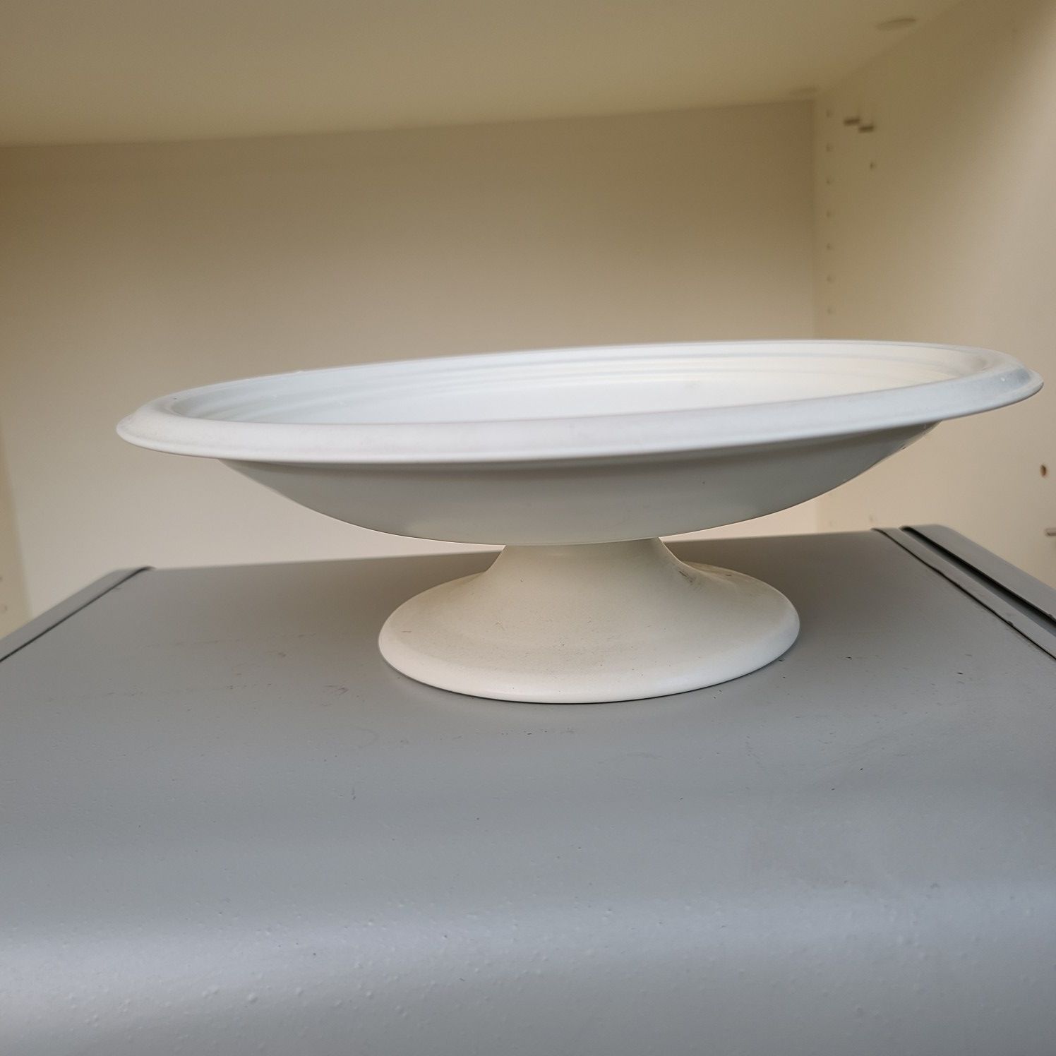 White Fruit Bowl/Display Bowl/Fruit Tray/ Bowl Stand