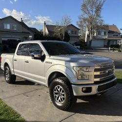 2015 Ford F-150 Platinum