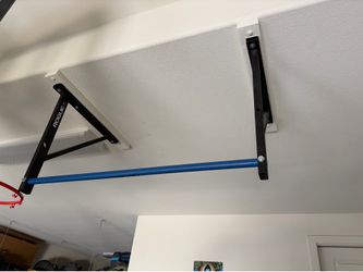 Rogue pull-up bar