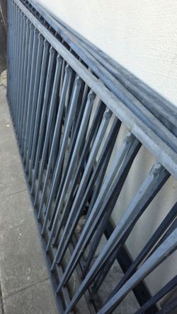 Heavy duty 9x4 iron fence panels