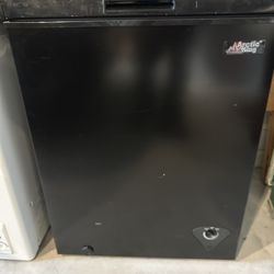 Arctic king Freezer 5.0 Cubic Feet