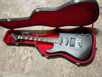 Electric guitar with case