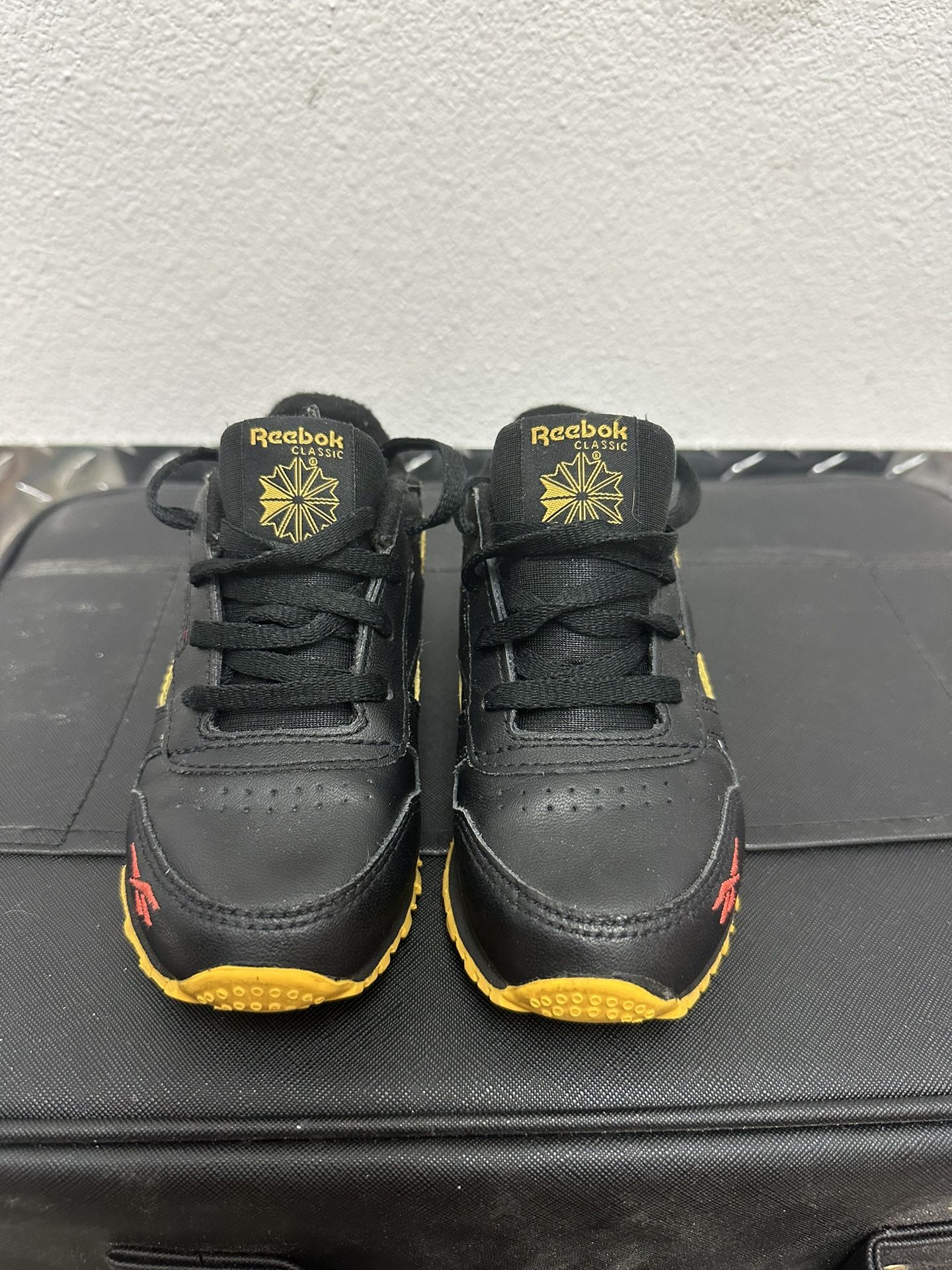 Boys Reebok Shoes