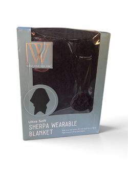 Wayland Square Sherpa Wearable Blanket