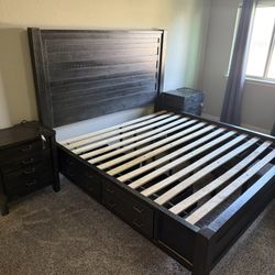 Ashley’s Bedroom Set 